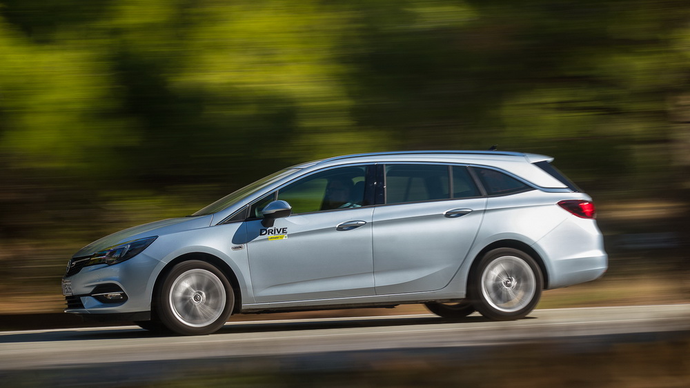 Opel Astra Sports Tourer 1.4 Turbo CVT, Φωτογραφία Θανάσης Κουτσογιάννης