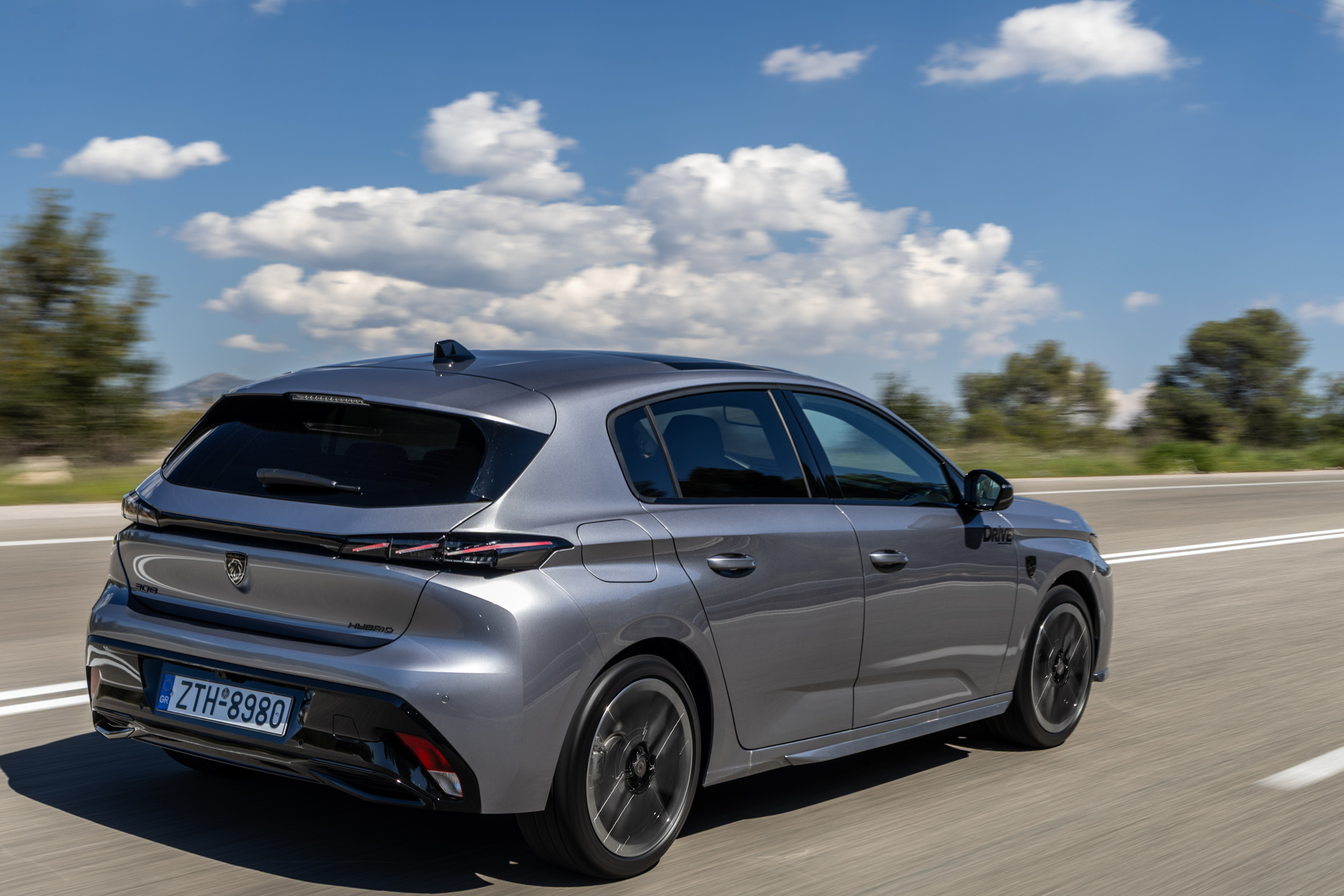 Test drive: Peugeot 308 Hybrid 145 ΜΥ2026, Photo © DRIVE Media Group/Thanassis Koutsogiannis