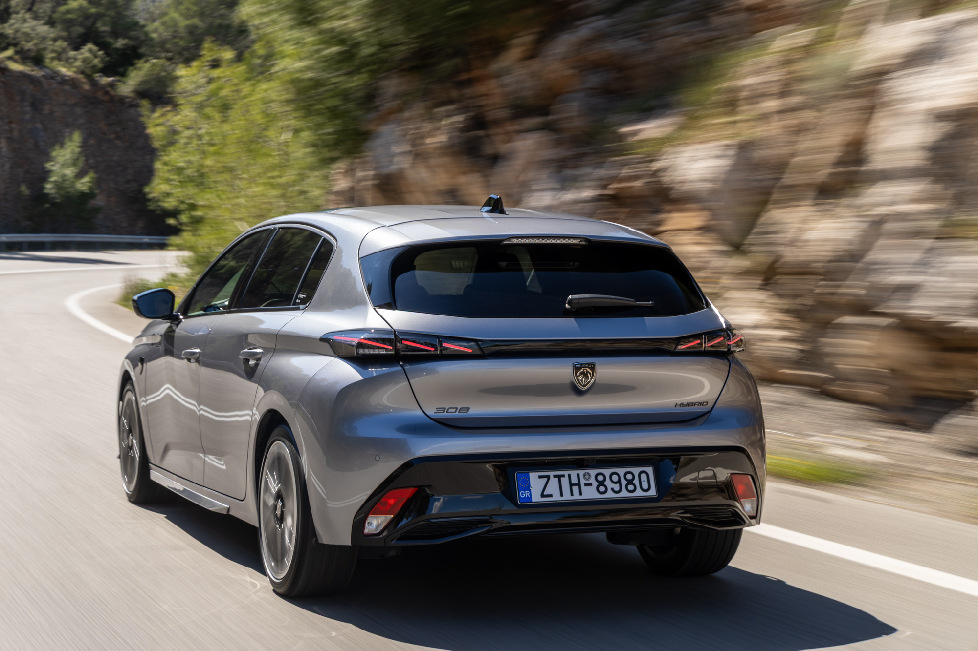Test drive: Peugeot 308 Hybrid 145 ΜΥ2026, Photo © DRIVE Media Group/Thanassis Koutsogiannis