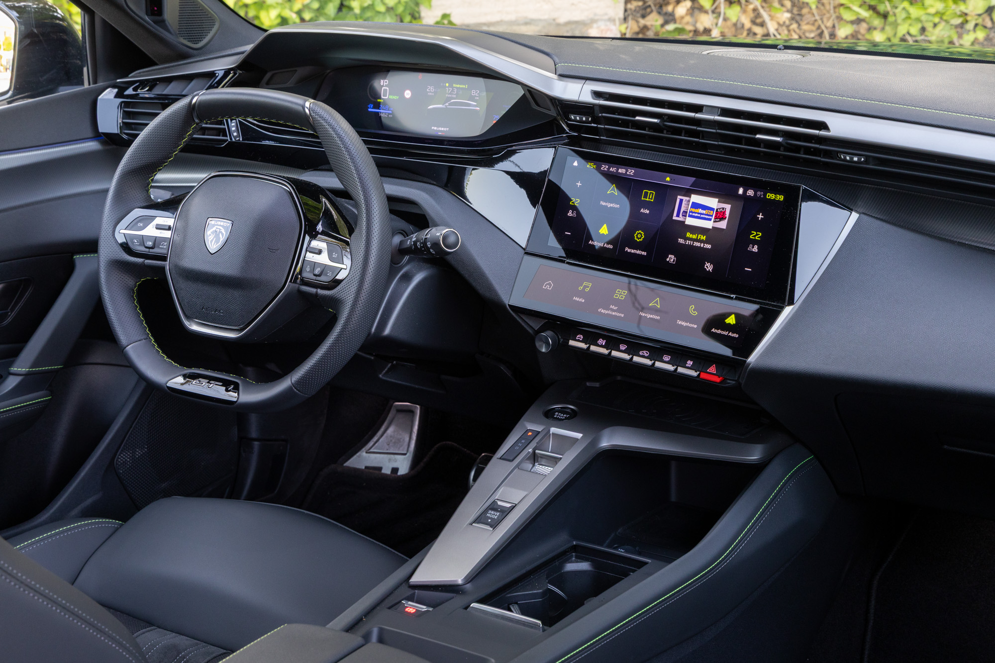 Test drive: Peugeot E-308 ΜΥ2026, Photo © DRIVE Media Group/Thanassis Koutsogiannis
