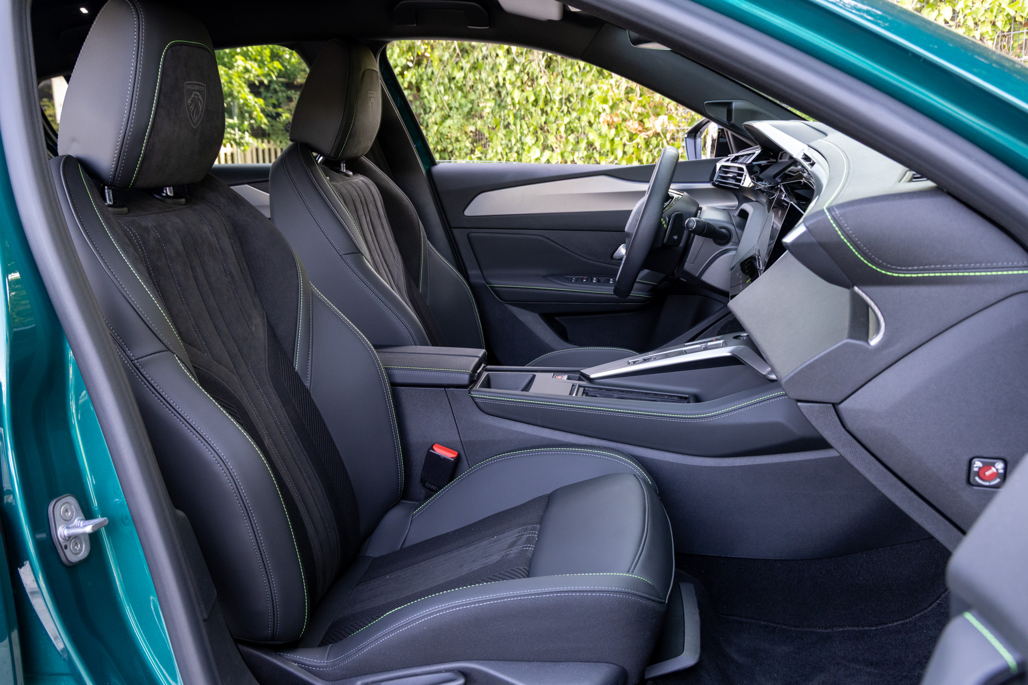Test drive: Peugeot E-308 ΜΥ2026, Photo © DRIVE Media Group/Thanassis Koutsogiannis