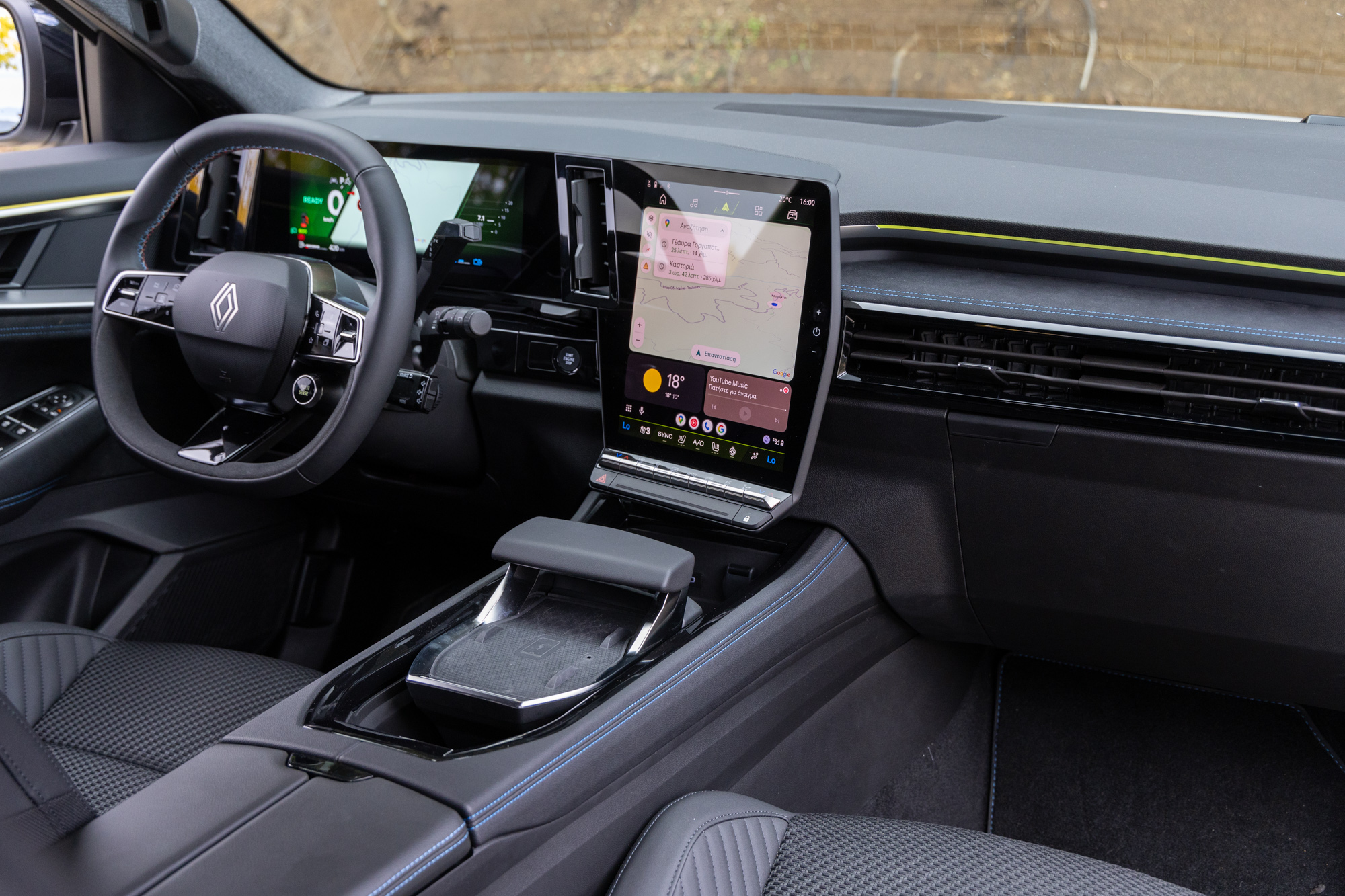 Test drive: Renault Austral full hybrid E-Tech 200 MY2025, Photo © DRIVE Media Group/Thanassis Koutsogiannis