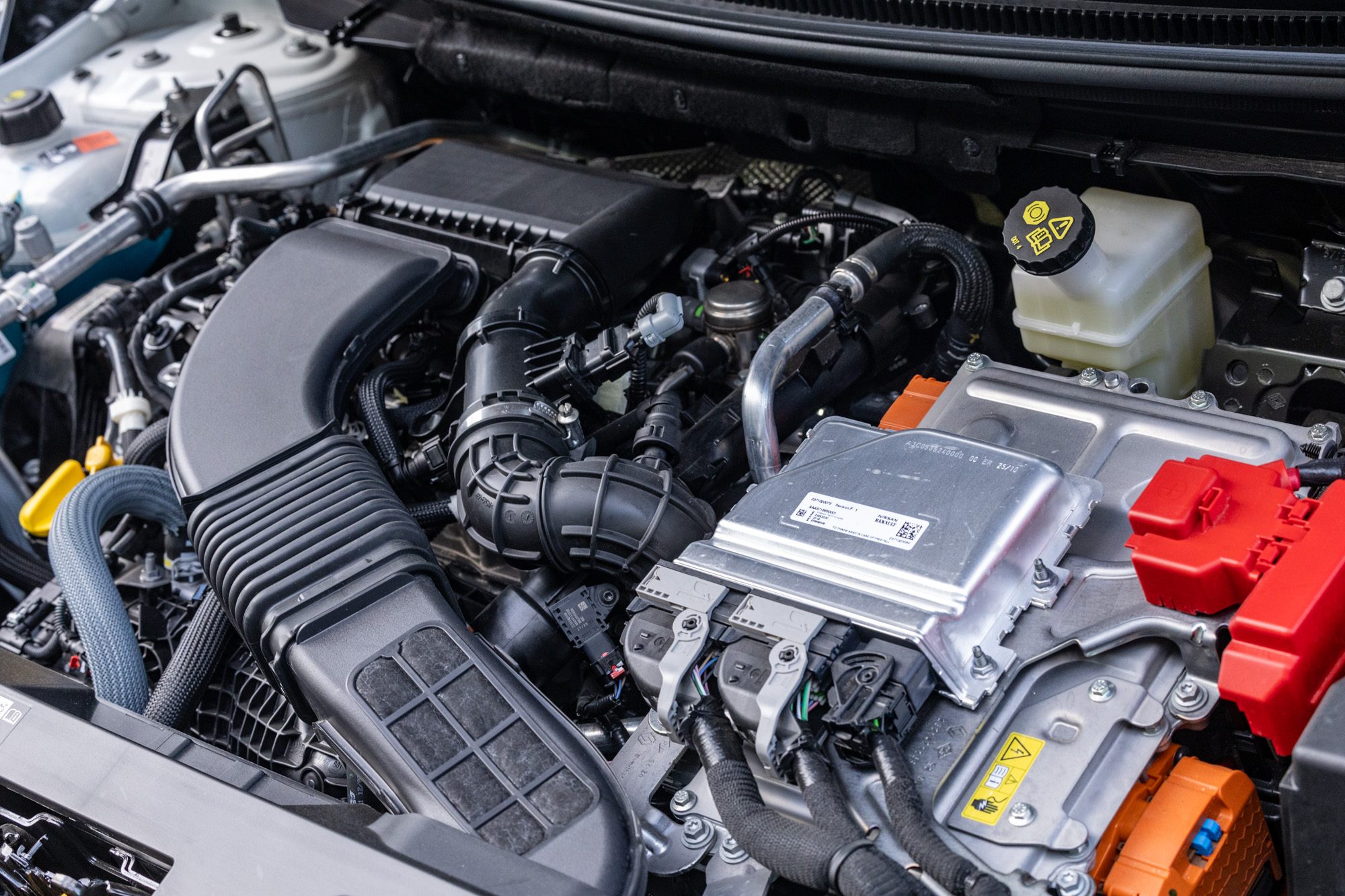 Test drive: Renault Austral full hybrid E-Tech 200 MY2025, Photo © DRIVE Media Group/Thanassis Koutsogiannis