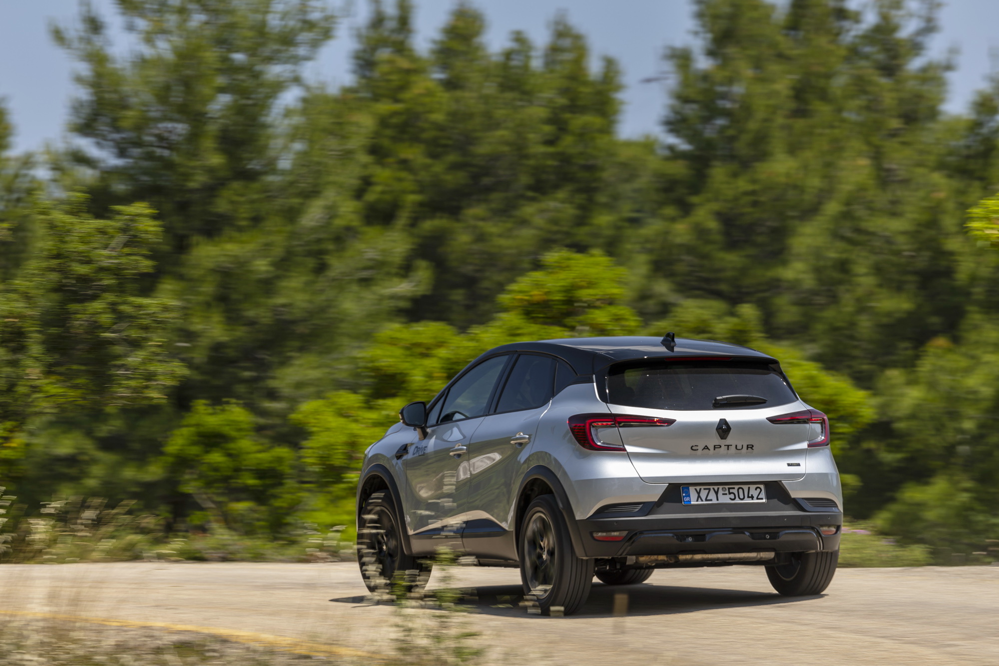 Test drive: Renault Captur E-Tech Full Hybrid - Photos © DRIVE Media Group/Thanassis Koutsogiannis