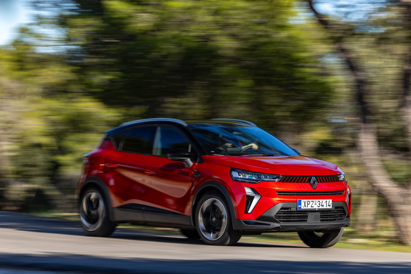 Renault Captur full hybrid E-Tech - φουλ υβριδικό SUV