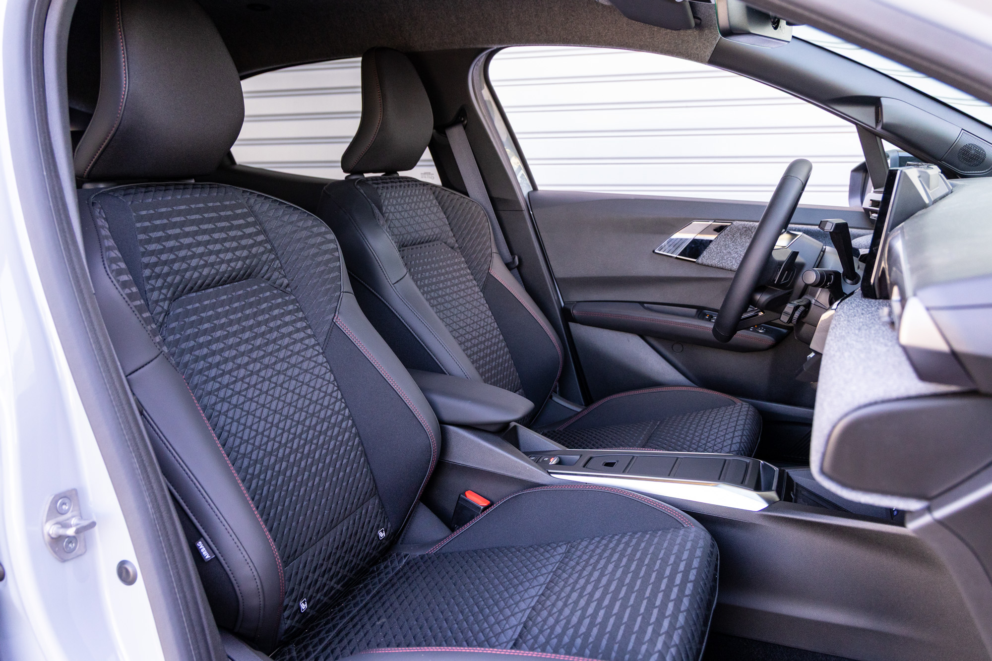 Test drive: Renault Clio 1.2 TCe 115 EDC, Photo © DRIVE Media Group/Thanassis Koutsogiannis