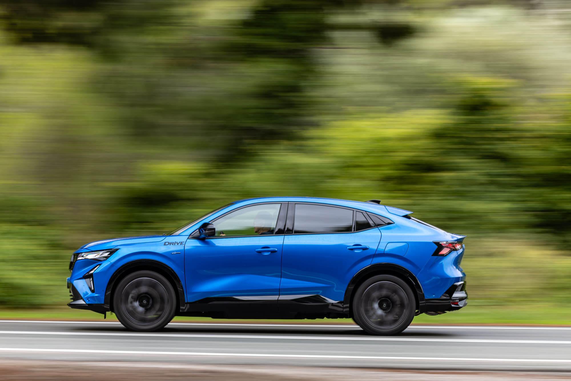 Test drive: Renault Rafale hyper hybrid E-Tech 4x4 300, Photo © DRIVE Media Group/Thanassis Koutsogiannis