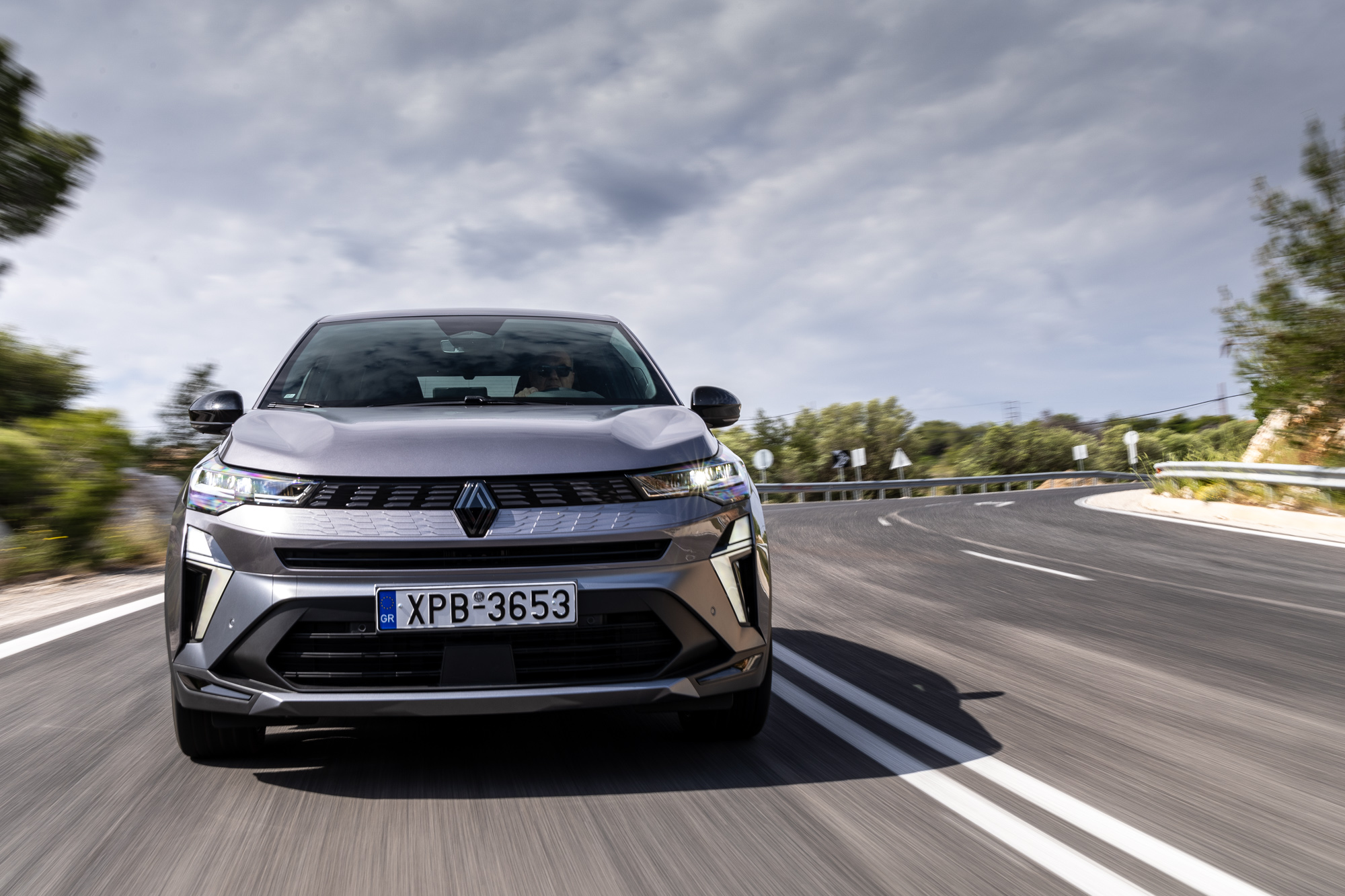 Test drive: Renault Symbioz full hybrid E-Tech 145, Photo © DRIVE Media Group/Thanassis Koutsogiannis