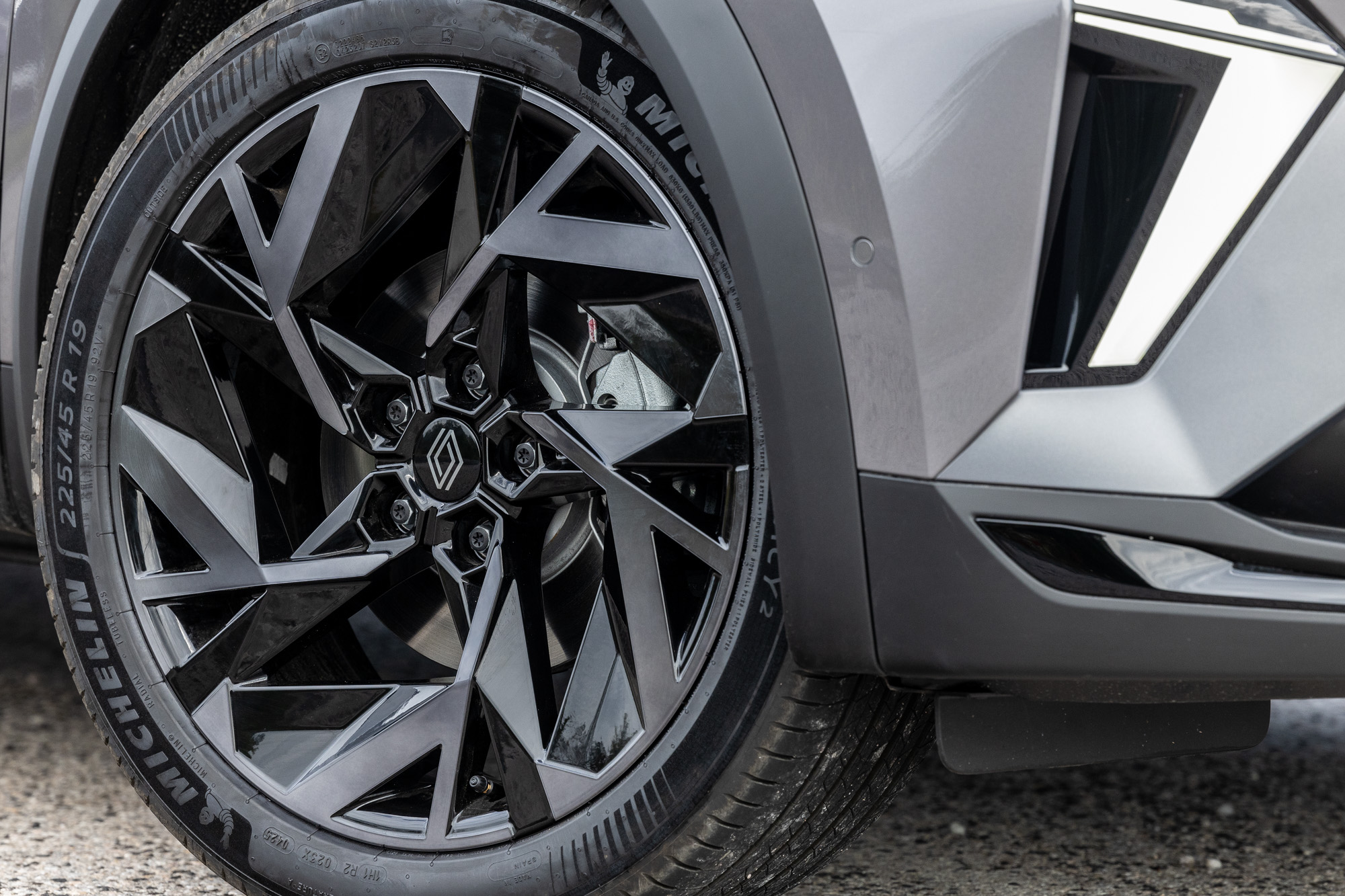 Test drive: Renault Symbioz full hybrid E-Tech 145, Photo © DRIVE Media Group/Thanassis Koutsogiannis