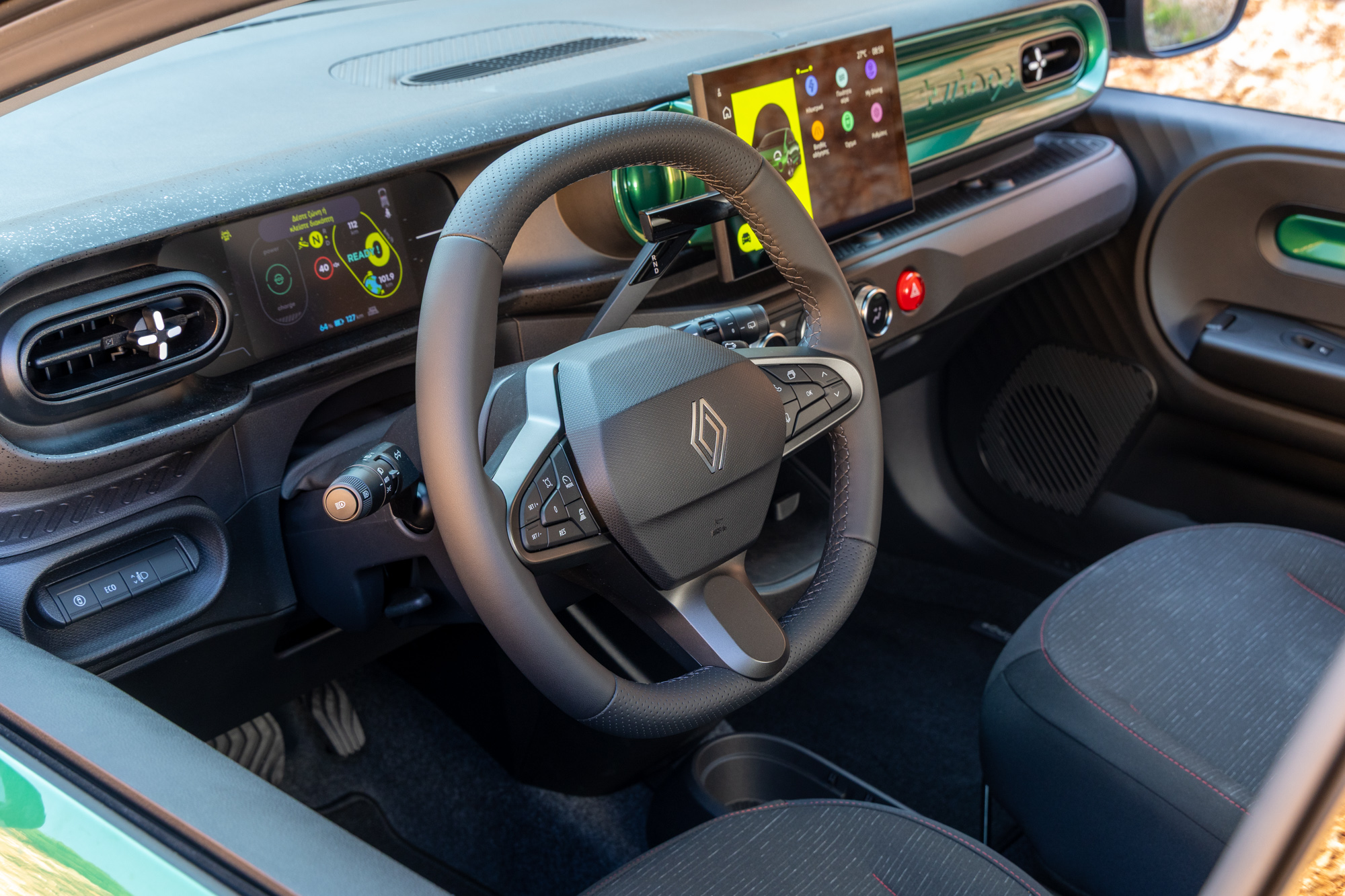 Test drive: Renault Twingo E-Tech, Photo © DRIVE Media Group/Thanassis Koutsogiannis
