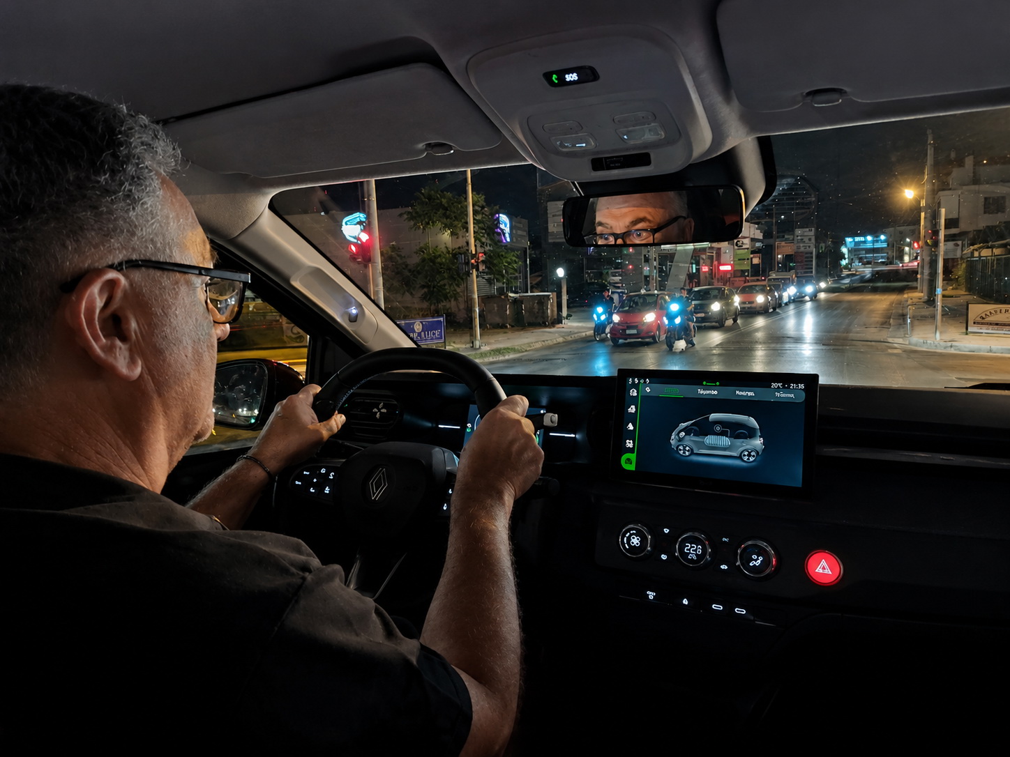 Test drive: Renault Twingo E-Tech, Photo © DRIVE Media Group/Thanassis Koutsogiannis