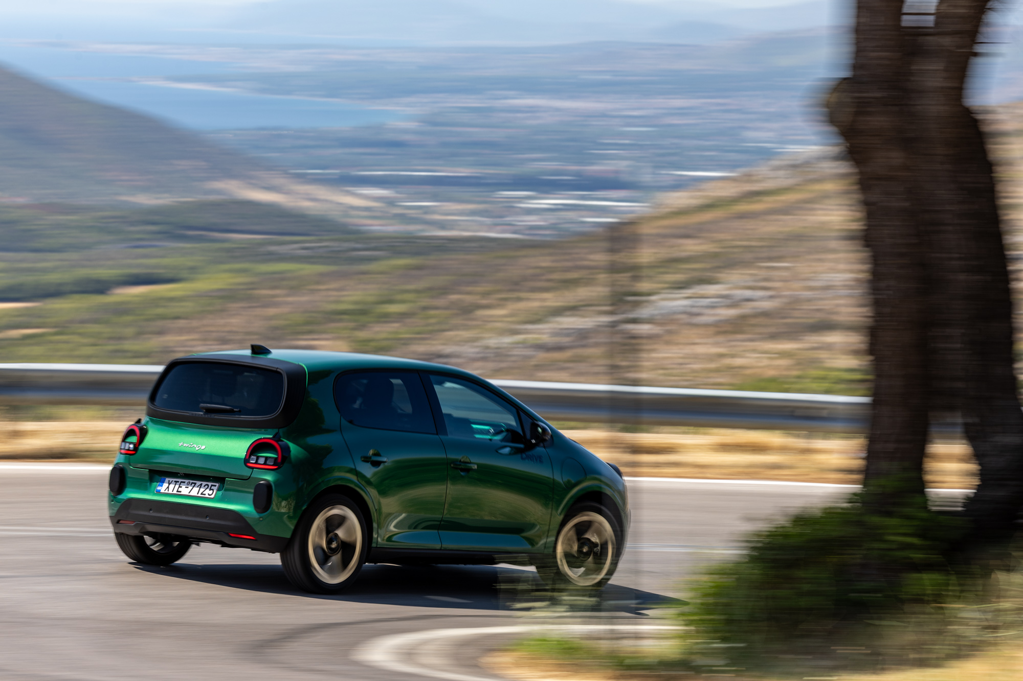 Test drive: Renault Twingo E-Tech, Photo © DRIVE Media Group/Thanassis Koutsogiannis