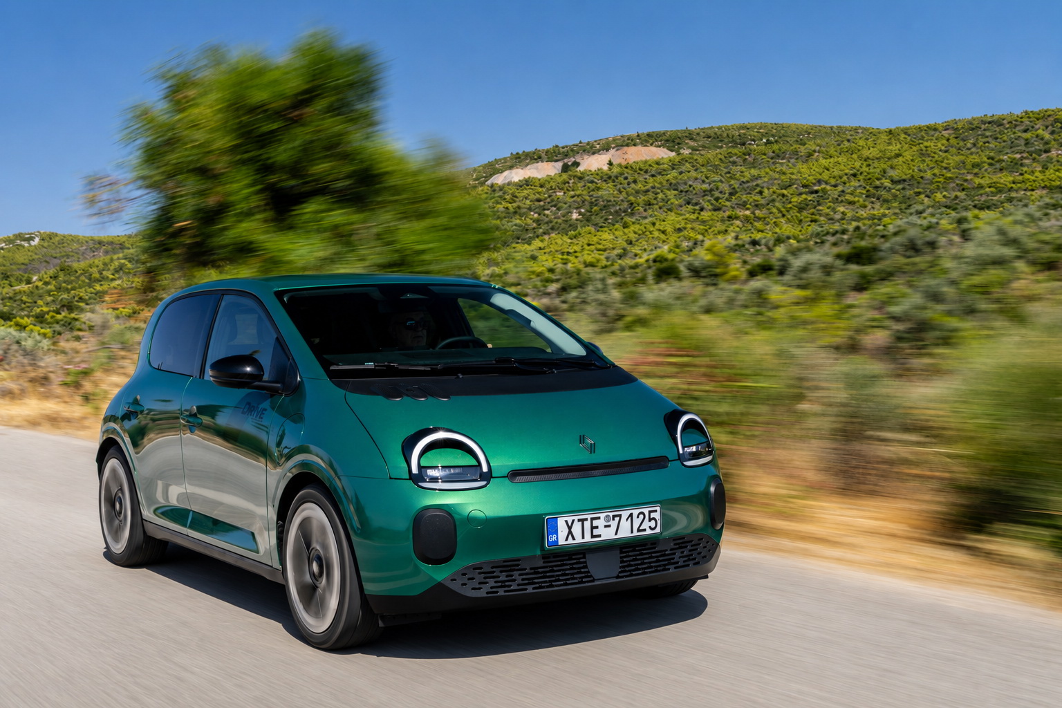 Test drive: Renault Twingo E-Tech, Photo © DRIVE Media Group/Thanassis Koutsogiannis