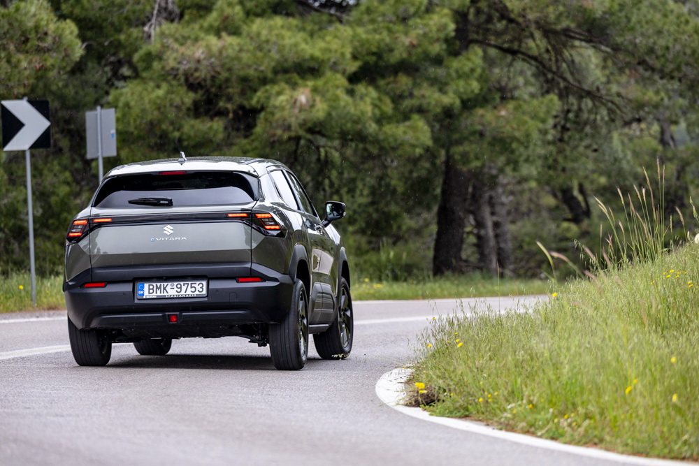 Test drive: Suzuki e Vitara 2WD 61 kWh, Photo © DRIVE Media Group/Thanassis Koutsogiannis