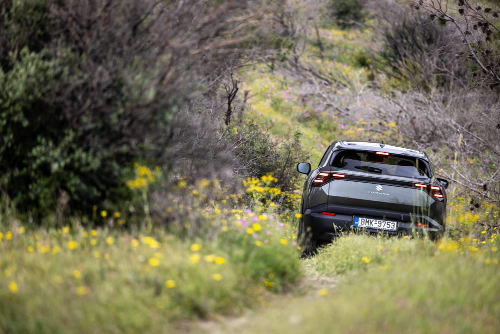 Test drive: Suzuki e Vitara 2WD 61 kWh, Photo © DRIVE Media Group/Thanassis Koutsogiannis