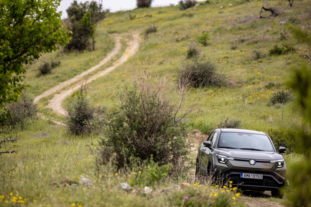 Test drive: Suzuki e Vitara 2WD 61 kWh, Photo © DRIVE Media Group/Thanassis Koutsogiannis