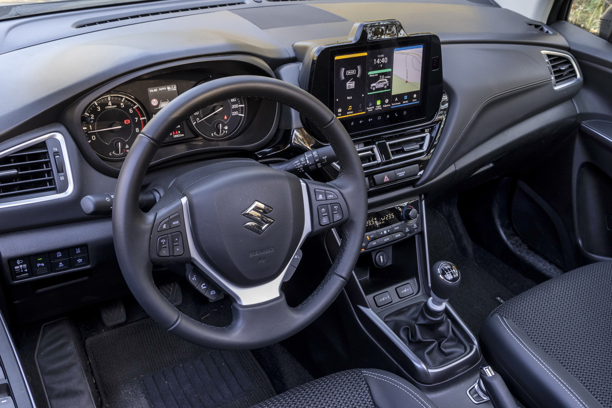 Test drive: Suzuki S-Cross 1.4 Hybrid AllGrip, Photo © DRIVE Media Group/Thanassis Koutsogiannis