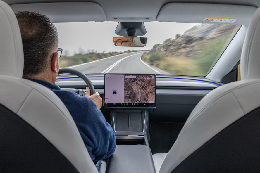 Test drive: Tesla Model Y RWD Long Range © DRIVE Media Group/Thanassis Koutsogiannis