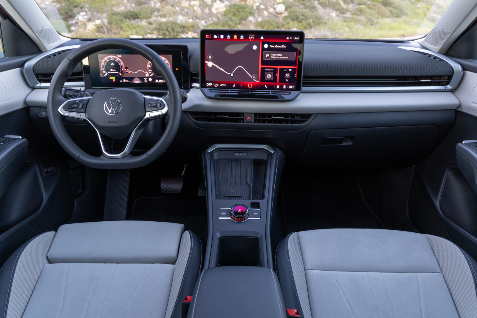 Volkswagen T-Roc - B-SUV