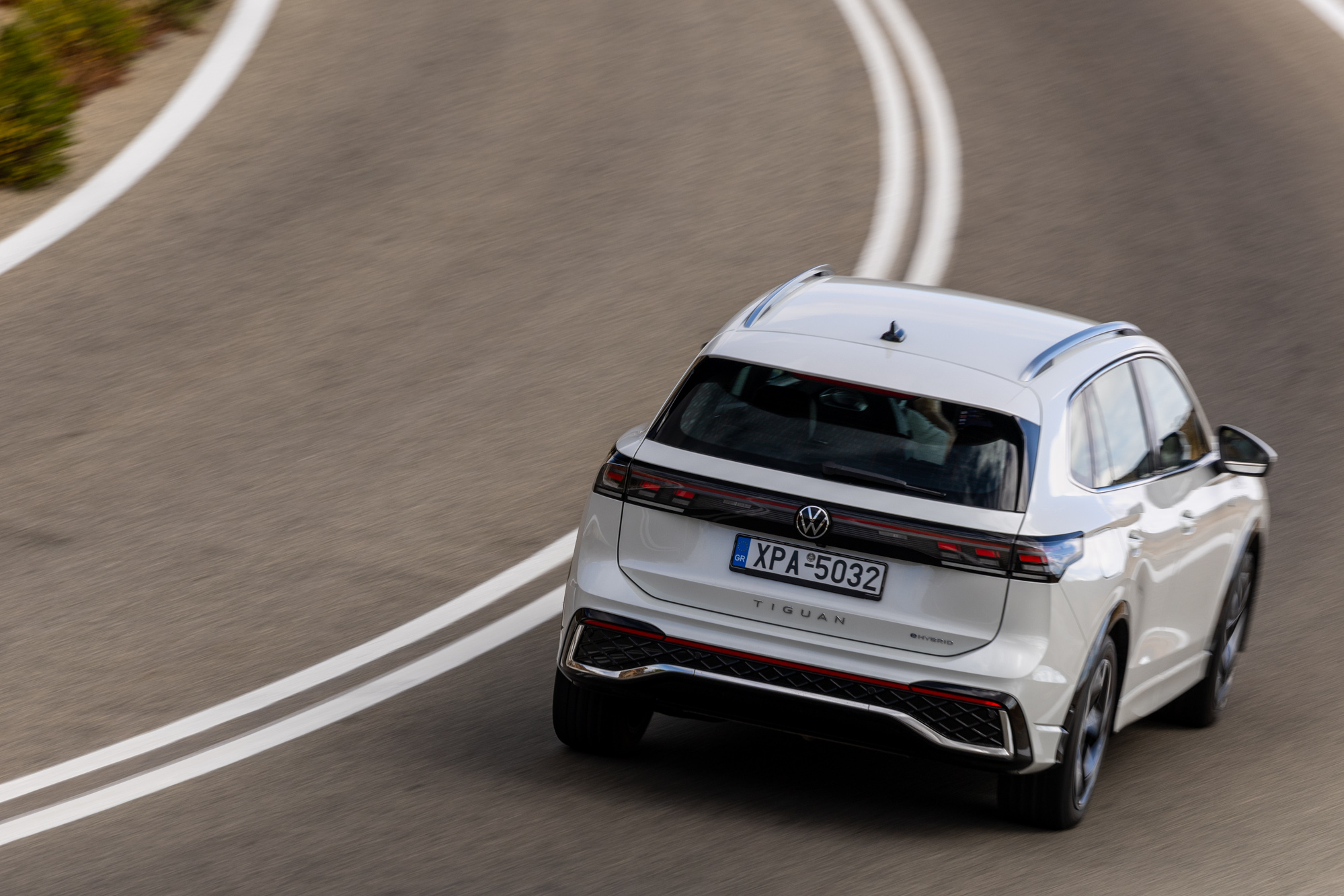  Test drive: Volkswagen Tiguan 1.5 eHybrid, Photo © DRIVE Media Group/Thanassis Koutsogiannis