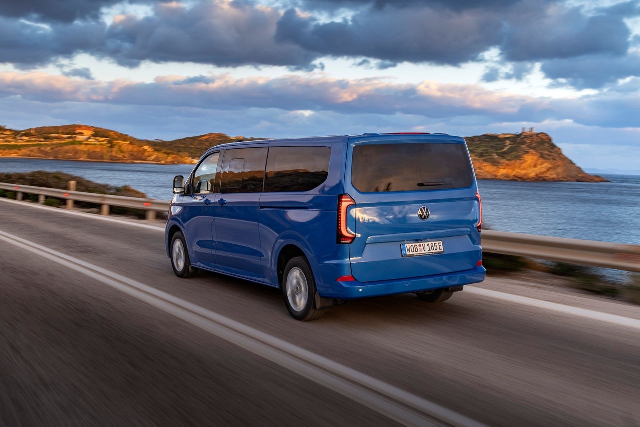 Volkswagen Transporter - Caravelle