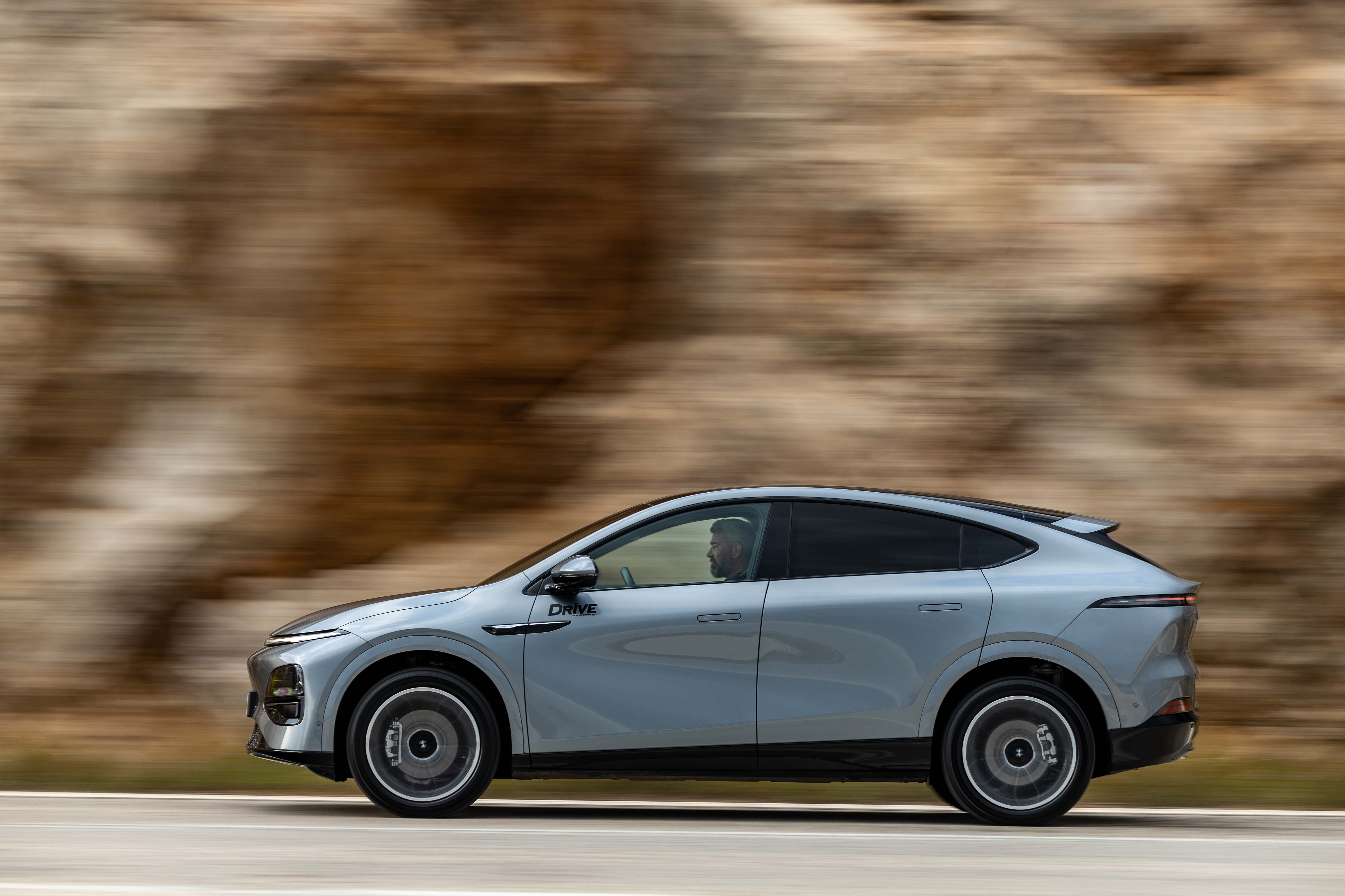 Test drive: XPeng G6 Long Range RWD © Photo DRIVE Media Group/Thanassis Koutsogiannis