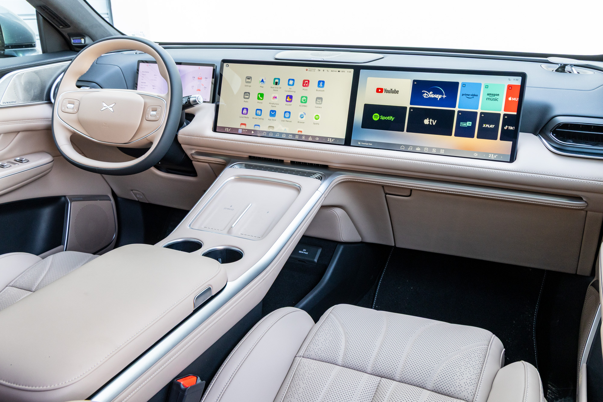 Test drive: XPeng G9 Long Range Pro RWD, Photo © DRIVE Media Group/Thanassis Koutsogiannis