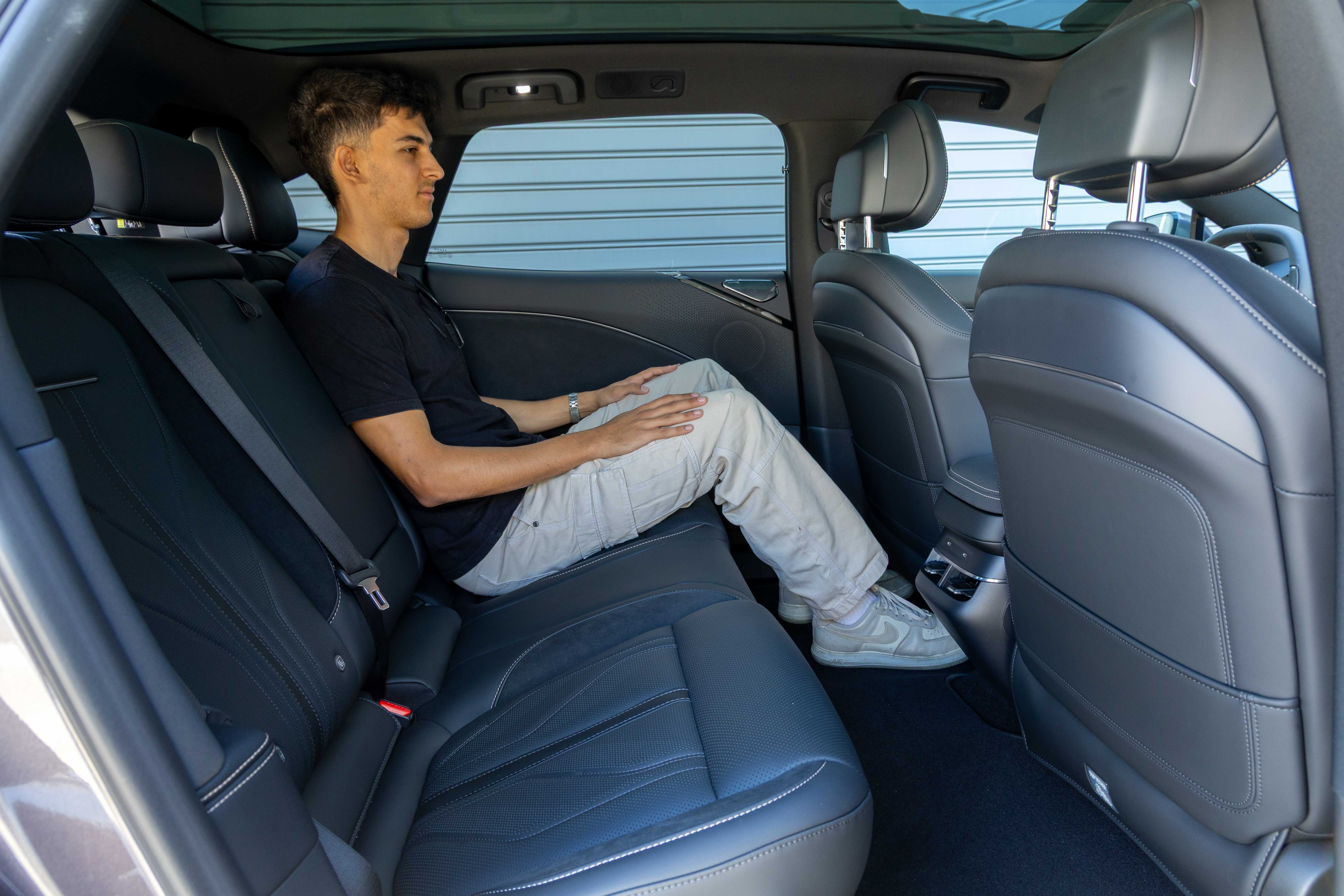 Test drive: Zeekr 7GT Long Range RWD, Photo © DRIVE Media Group/Thanassis Koutsogiannis
