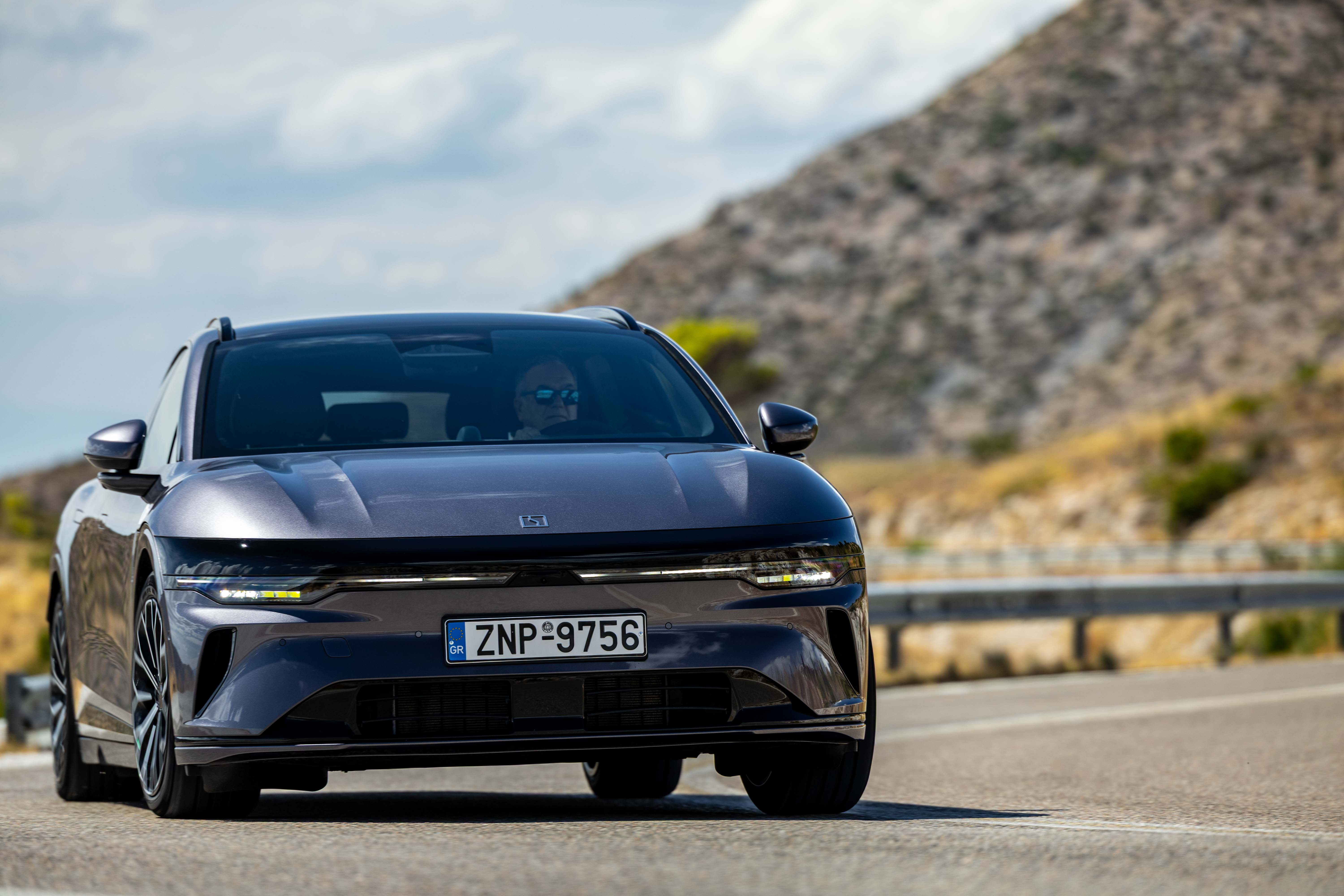 Test drive: Zeekr 7GT Long Range RWD, Photo © DRIVE Media Group/Thanassis Koutsogiannis