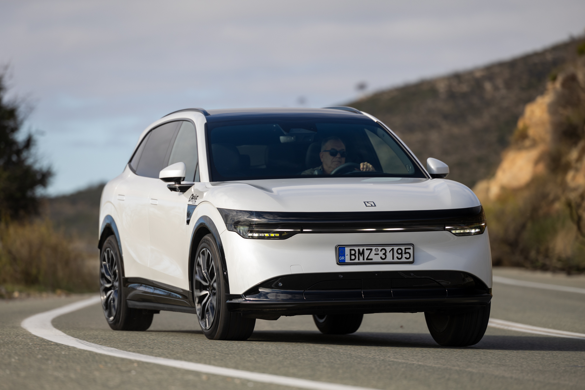 Test drive: Zeekr 7X Long Range, Photo © DRIVE Media Group/Thanassis Koutsogiannis