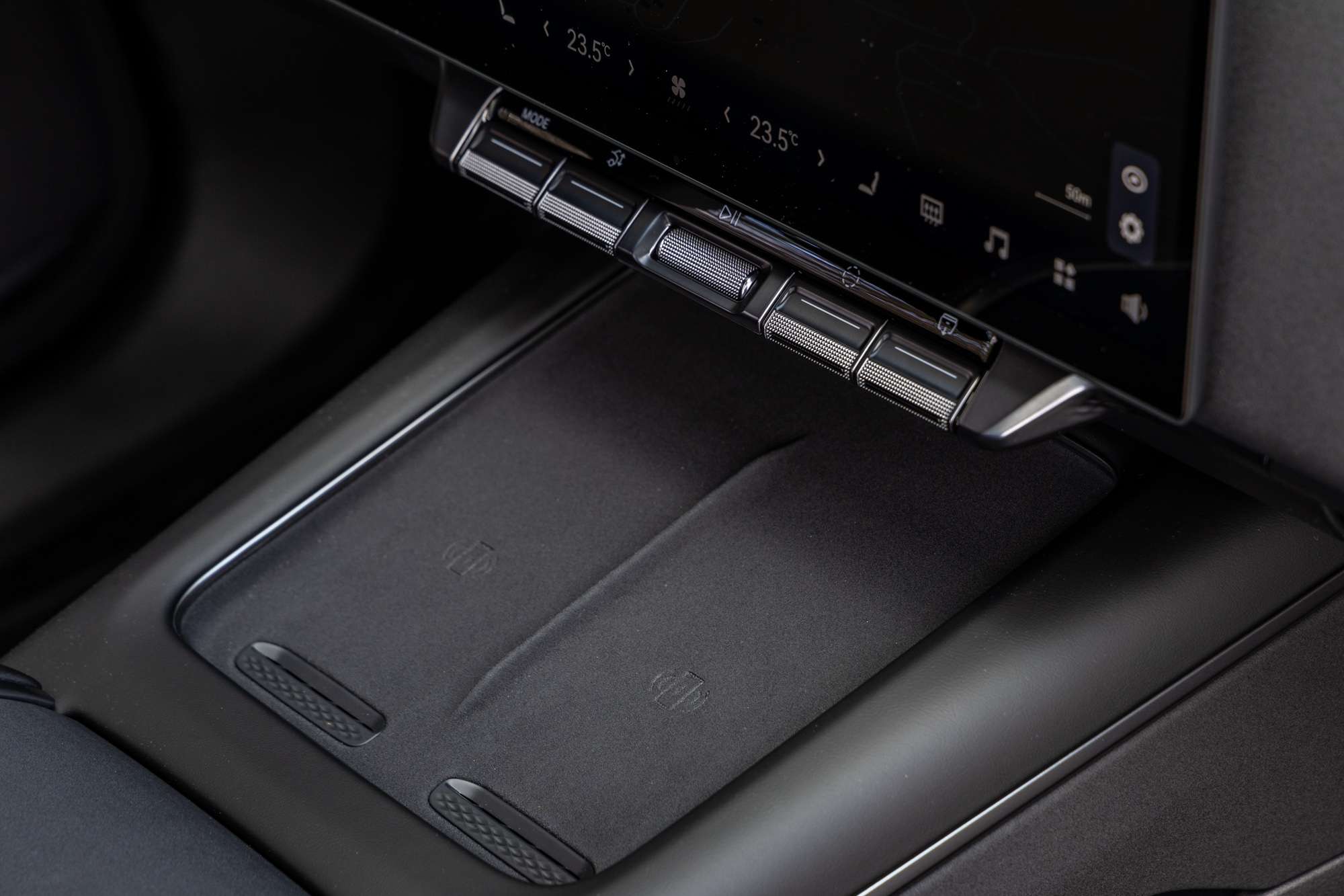 Test drive: Zeekr 7X Long Range, Photo © DRIVE Media Group/Thanassis Koutsogiannis