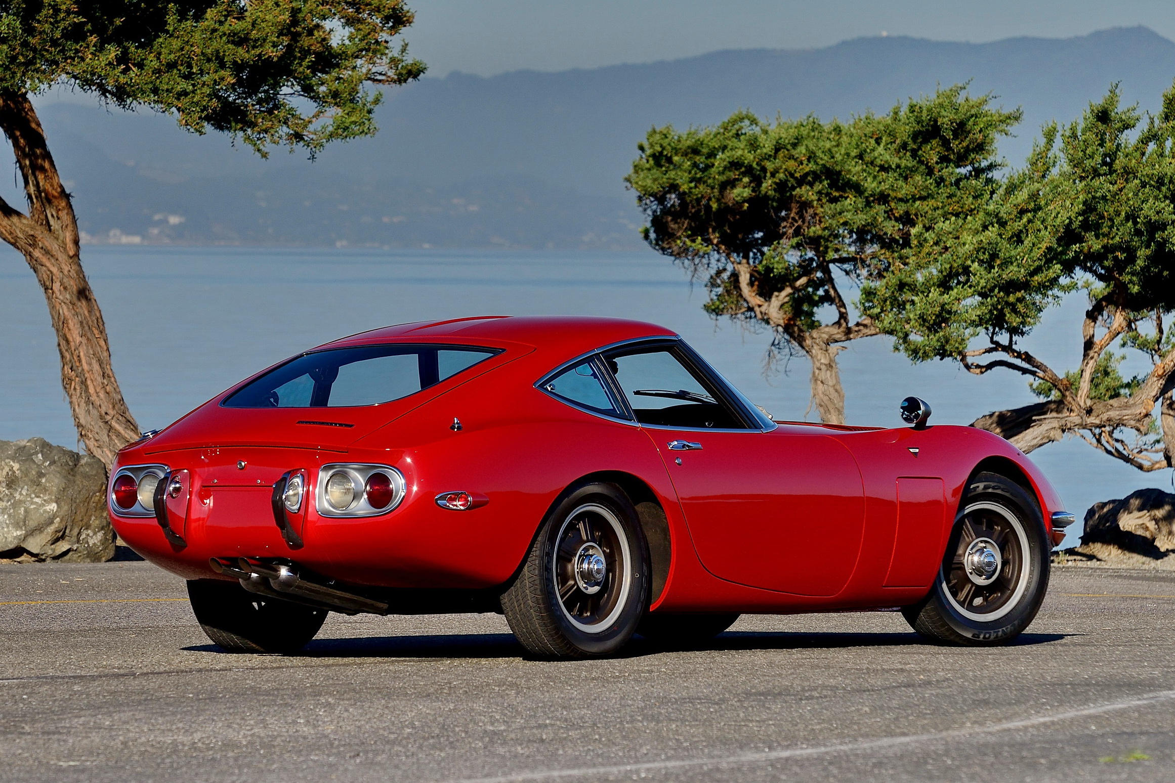 Toyota 2000GT