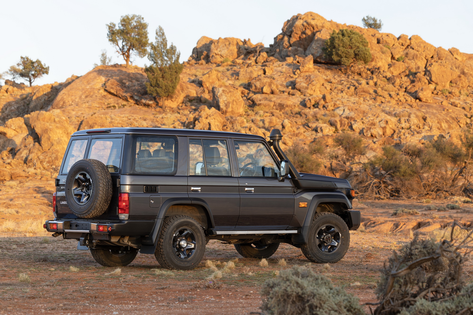 Toyota Land Cruiser 70