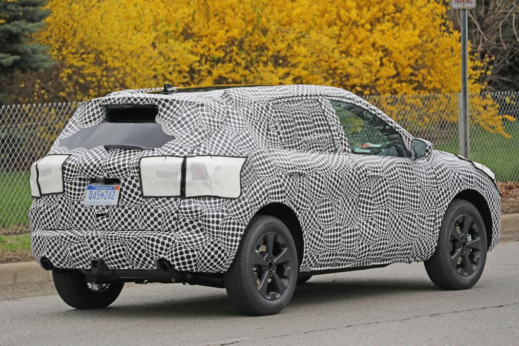 Ford Kuga Spy 2