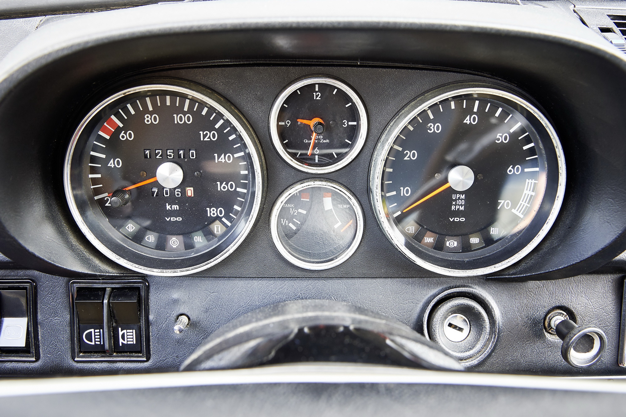 Volkswagen K70 1970 1975 video Drive