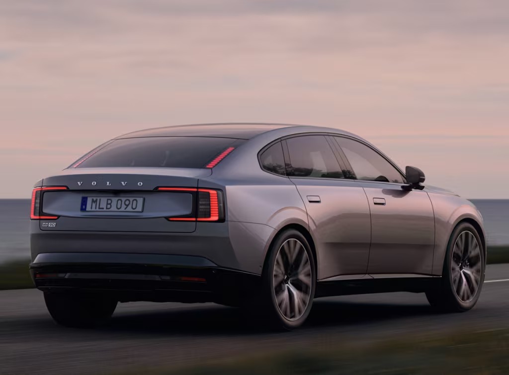 Volvo ES90