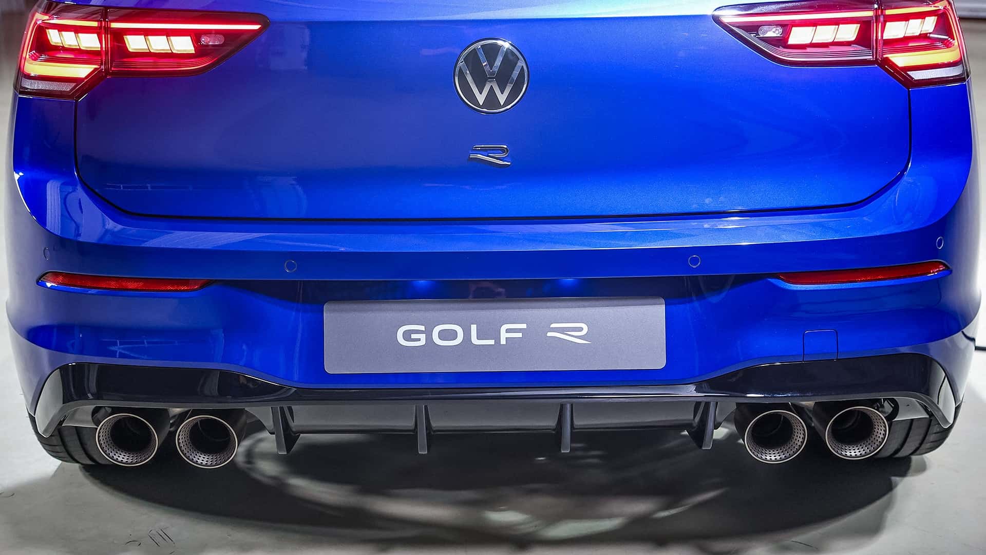 Golf R