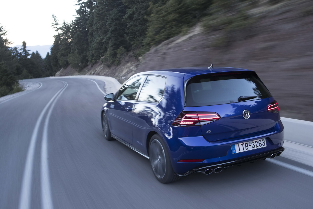 VW Golf R