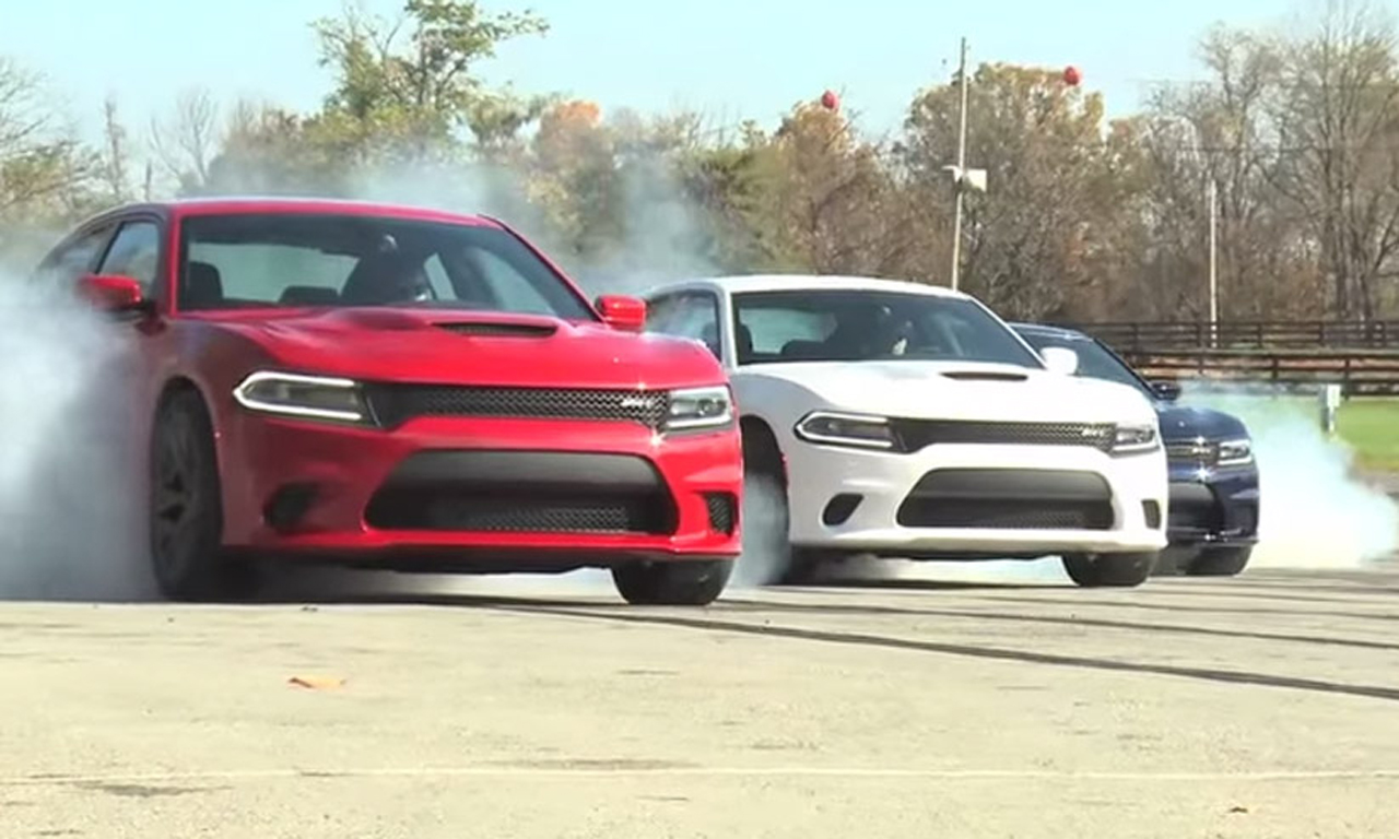 Dodge Challenger Hellcat бернаут