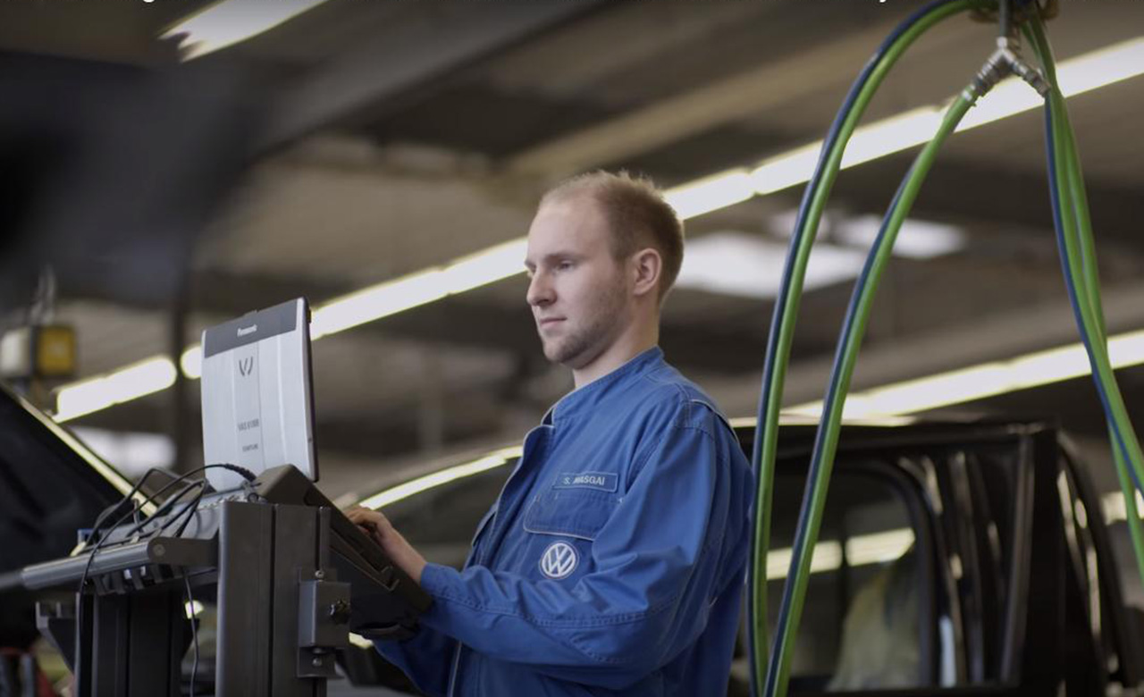 Δείτε πώς οι μηχανικοί του VW Group θα επιδιορθώσουν τους κινητήρες του