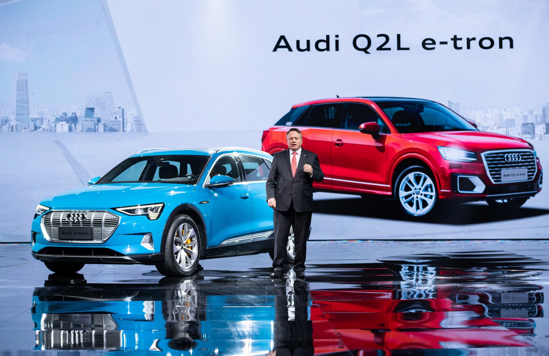 Επίσημο Νέο, ηλεκτρικό Audi Q2 L etron Drive