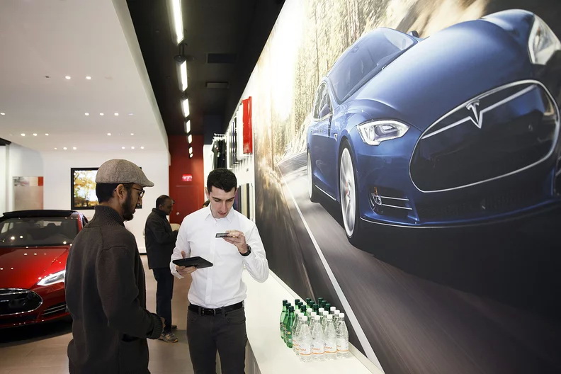 Tesla сити драйв