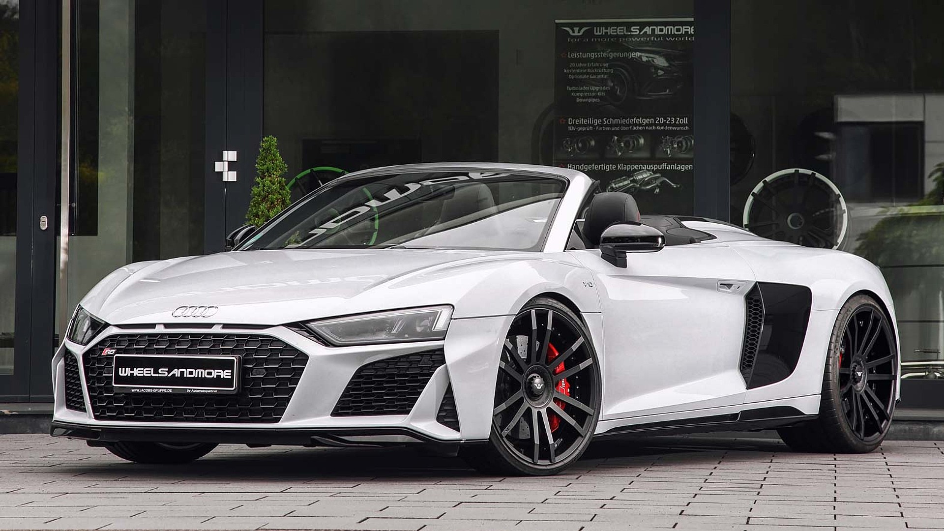 έ Audi R8 Spyder V10 Performance Quattro 1050
