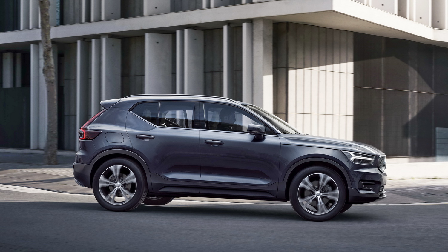 Volvo xc40 t5 twin on sale recharge inscription expression
