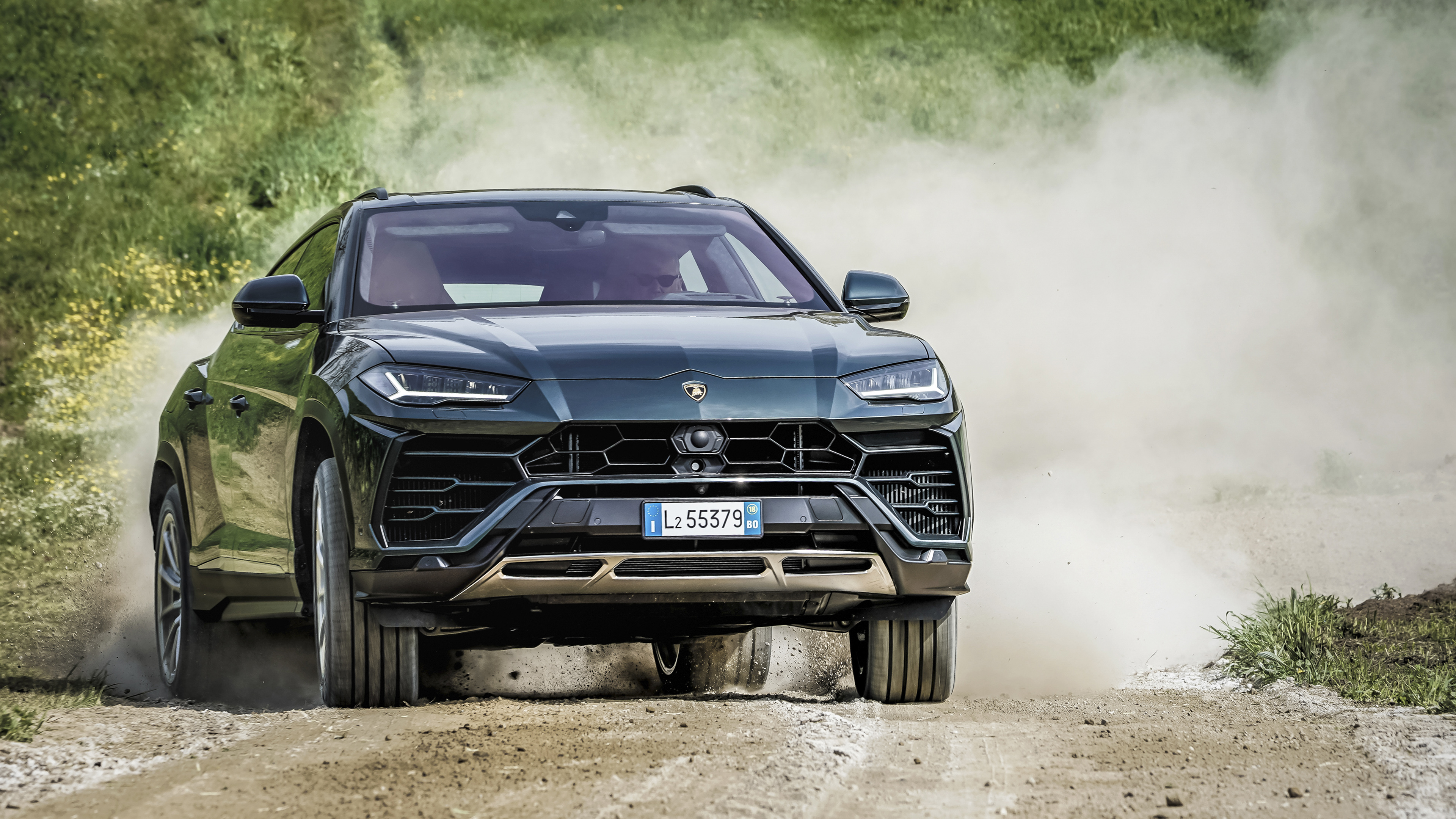 Lamborghini: Τέσσερα νέα μοντέλα το 2022 και εξηλεκτρισμός από το 2023