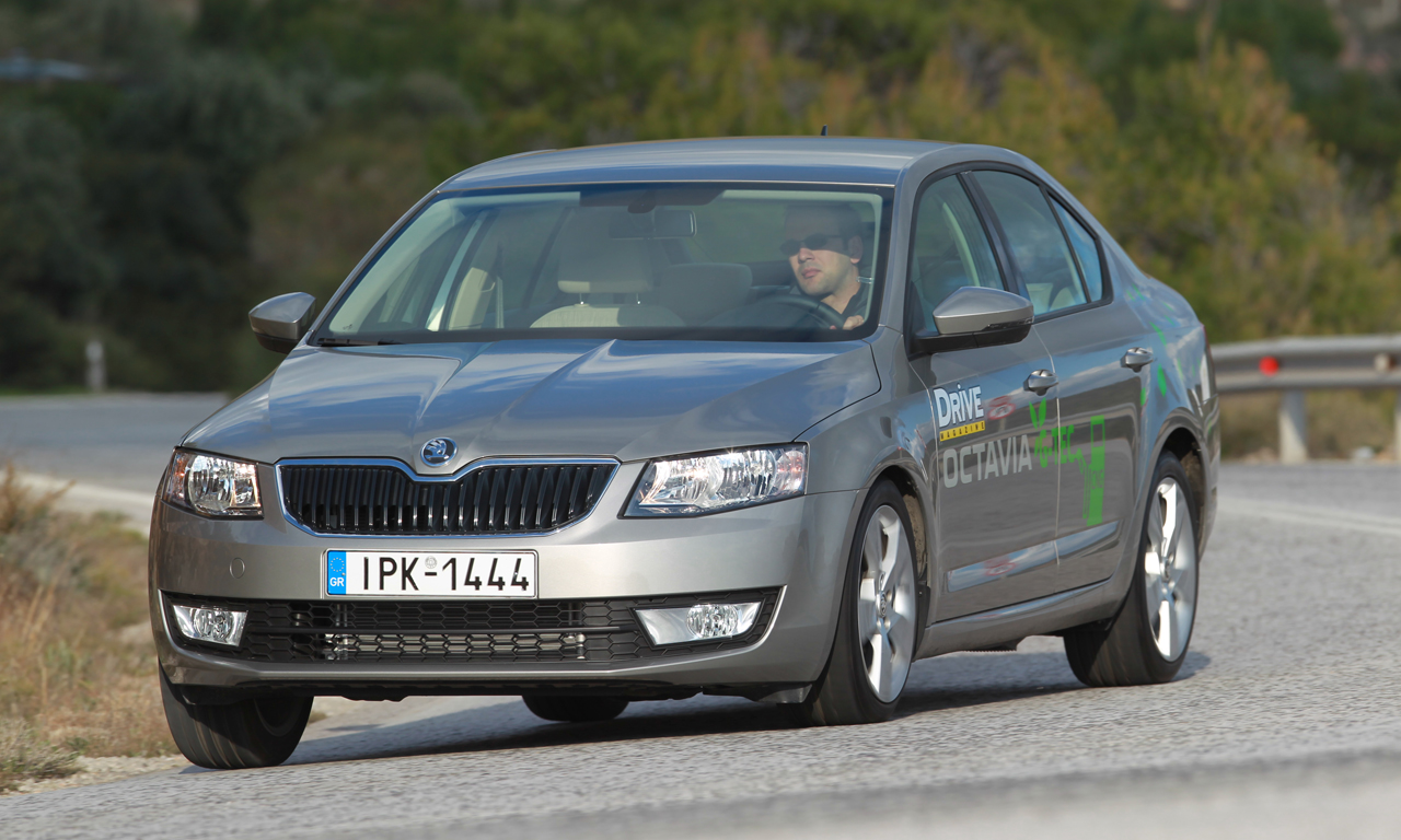 Test drive Škoda Octavia GTEC [video] Drive