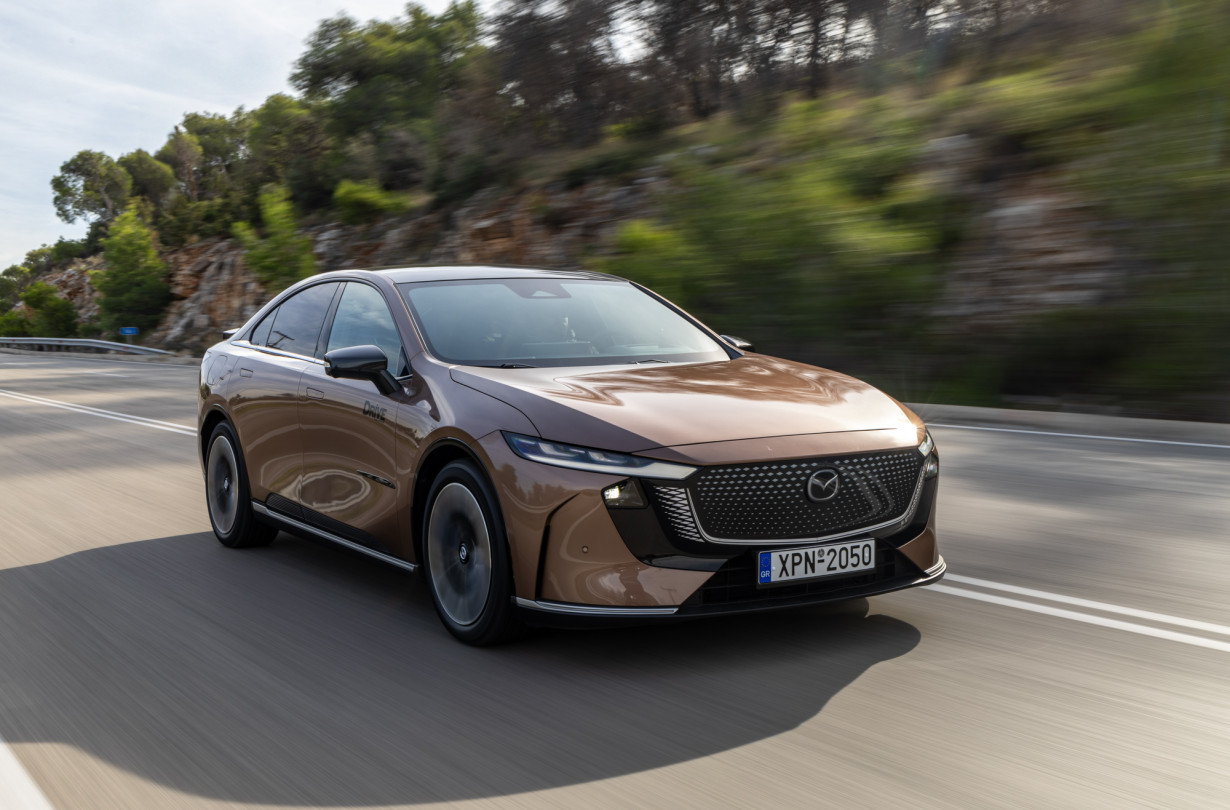 Test drive: Mazda6e Long Range, Photo © DRIVE Media Group/Thanasis Koutsogiannis