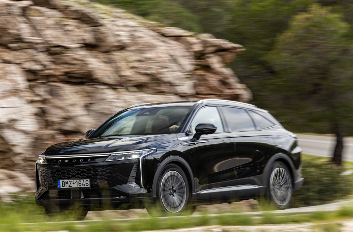 Test drive: Omoda 9 SHS, Photo © DRIVE Media Group/Thanassis Koutsogiannis