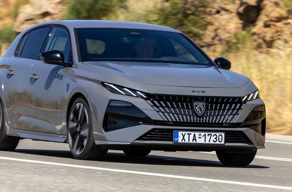 Peugeot 308 Plug-in Hybrid 195 e-DCS7