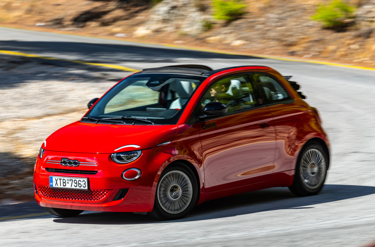 Test drive: FIAT 500 Hybrid Cabrio, Photo © DRIVE Media Group/Thanassis Koutsogiannis